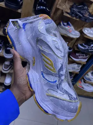 Balenciaga 5xl