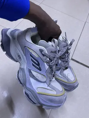 Balenciaga 5xl