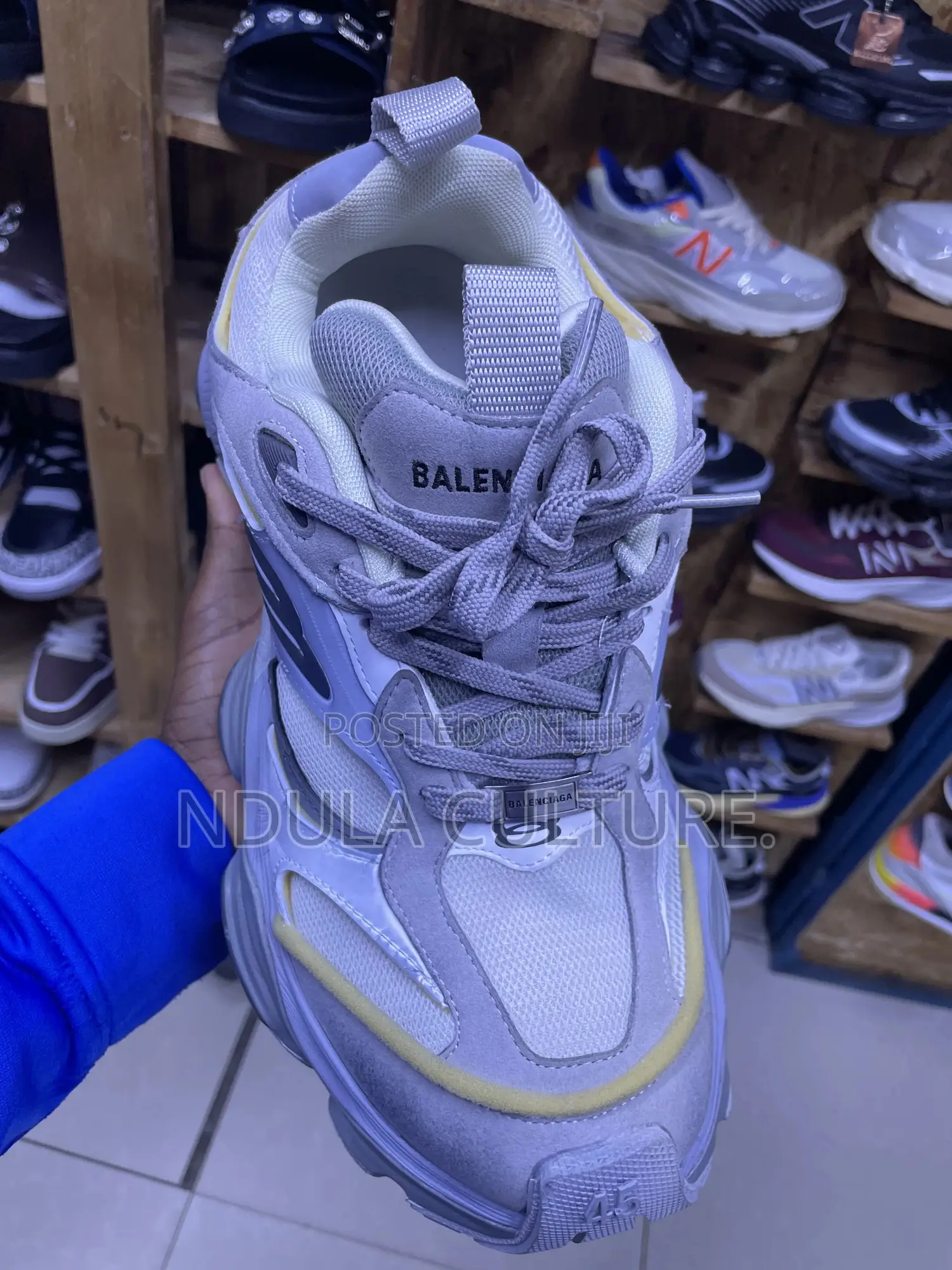 Balenciaga 5xl