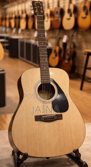 Acoustic Guitar - thumbnail 2