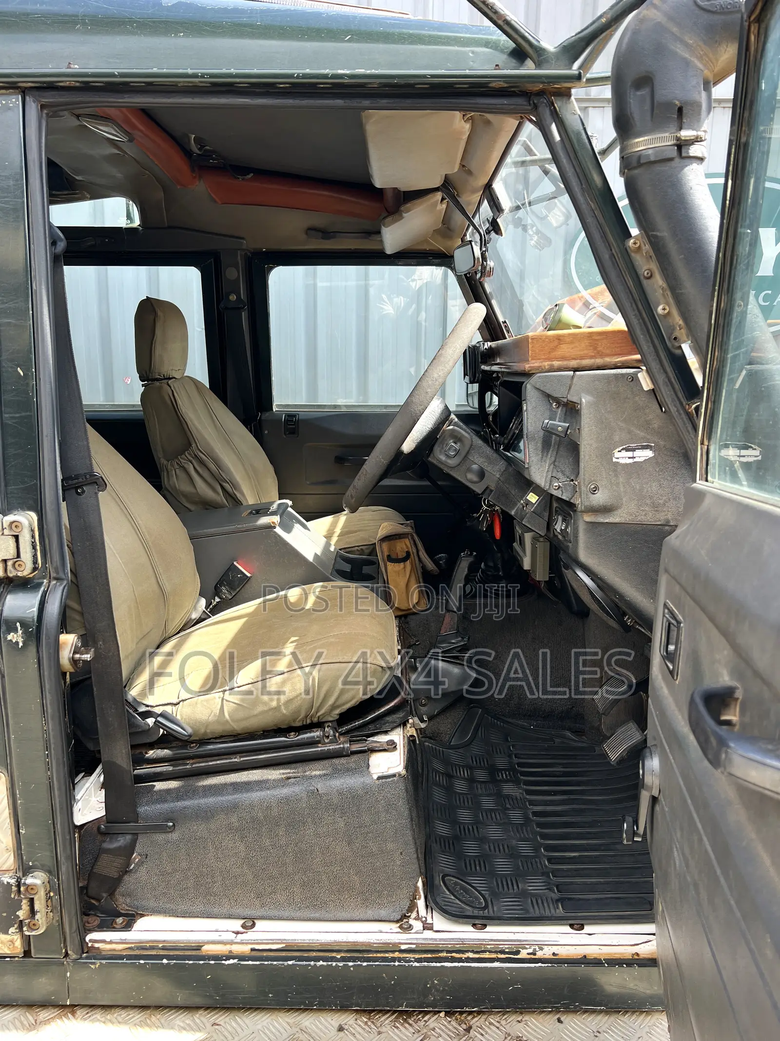 Land Rover Defender Station AWD 1997 Green