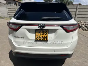 Toyota Harrier 2018 Off white