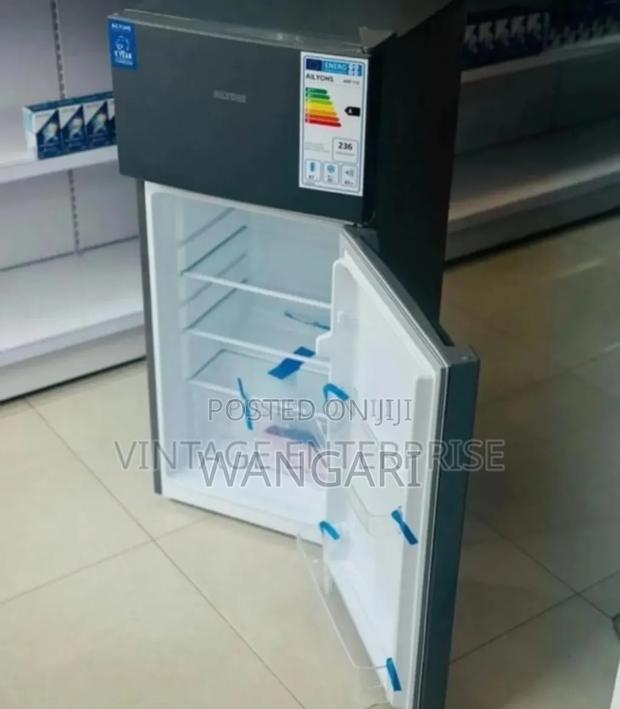 Two Doored Ailyons 112l Fridge