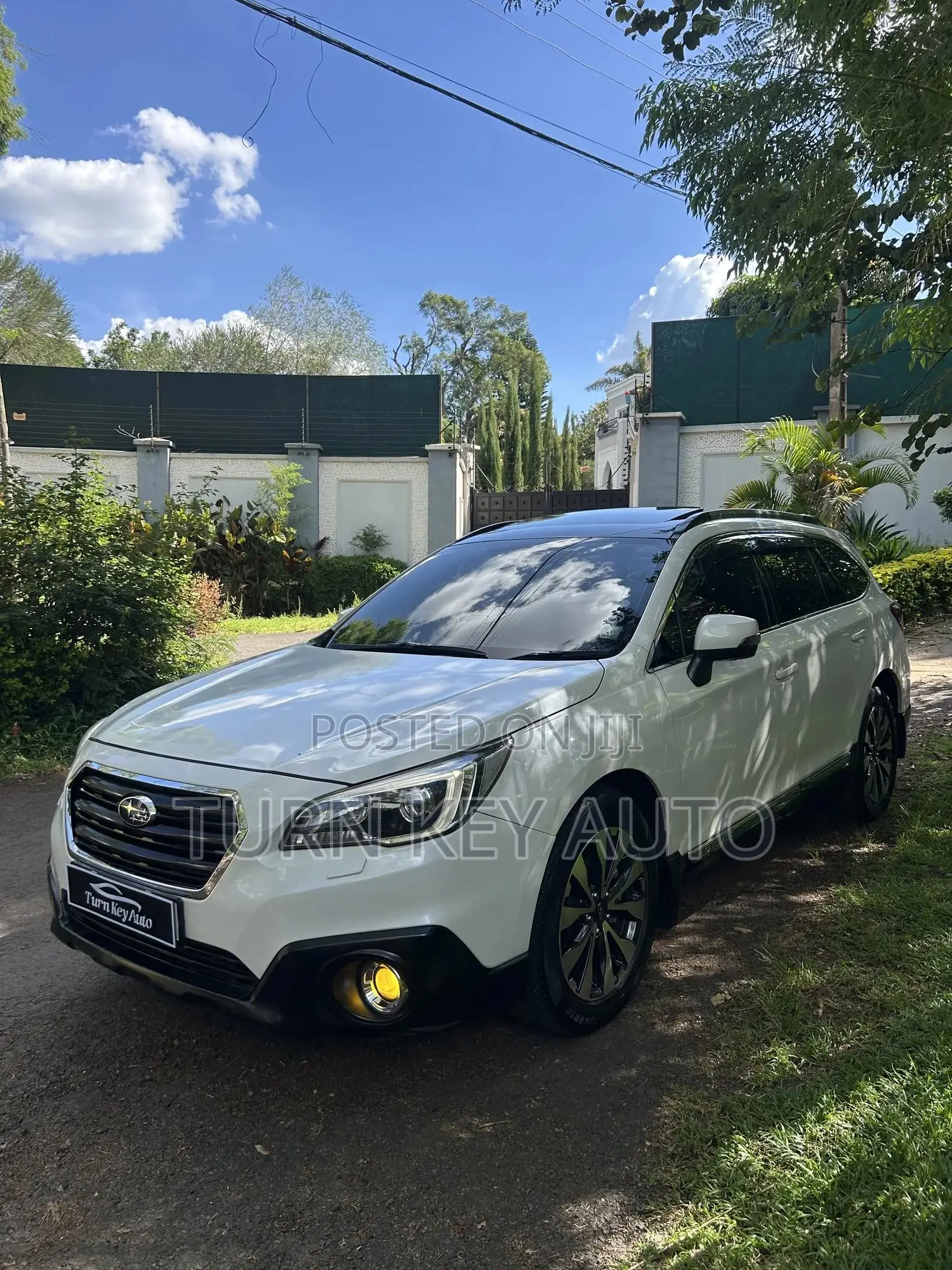 Subaru Outback 2.5i Premium AWD 2016 White