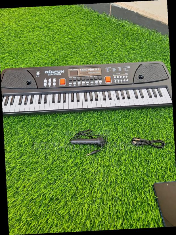 61 Keys Piano