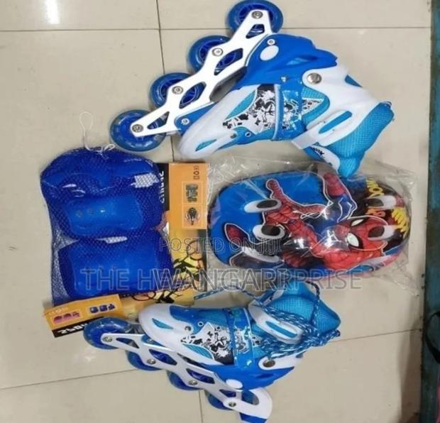 Blue Large Skating Shoes + Helmet