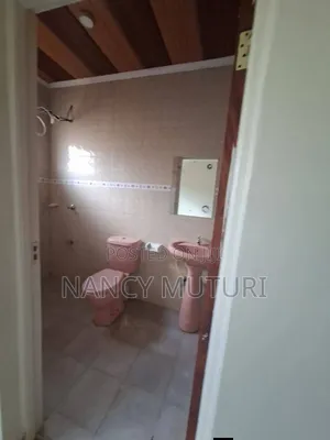 3bdrm Bungalow in Gikambura, Karai for rent