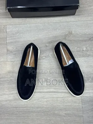 Hugo Boss First Leather 
Size 39-45