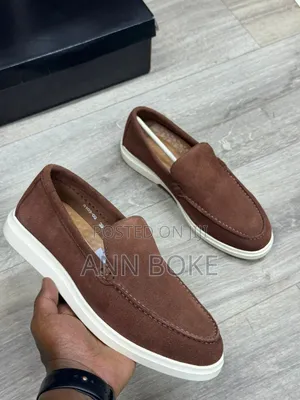 Hugo Boss First Leather 
Size 39-45