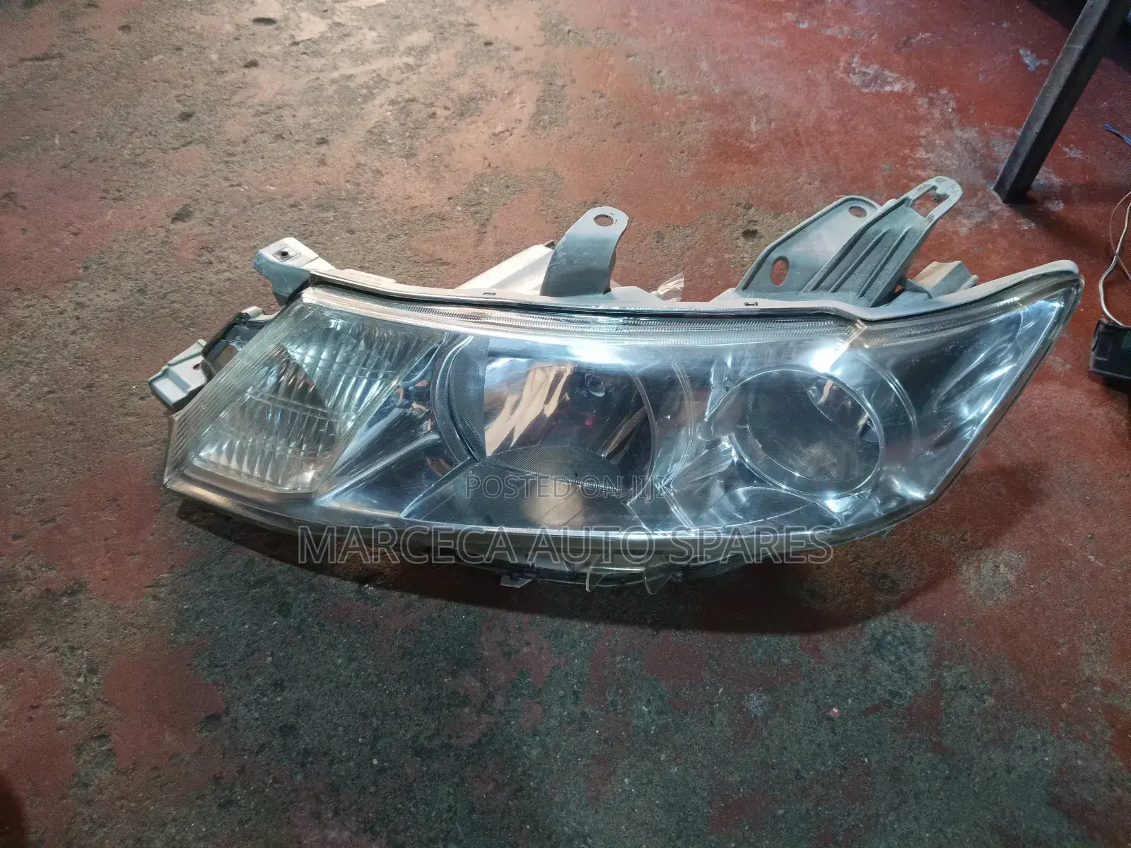 Headlight Allion 260 Non - Xenon
