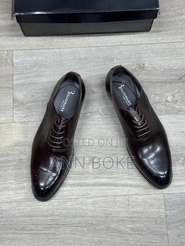 Official Shoes 
Size 39-45 - thumbnail 4
