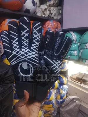 Uhlsport Goalkeeper Gloves – Premium Grip, Comfort Shock Absorption