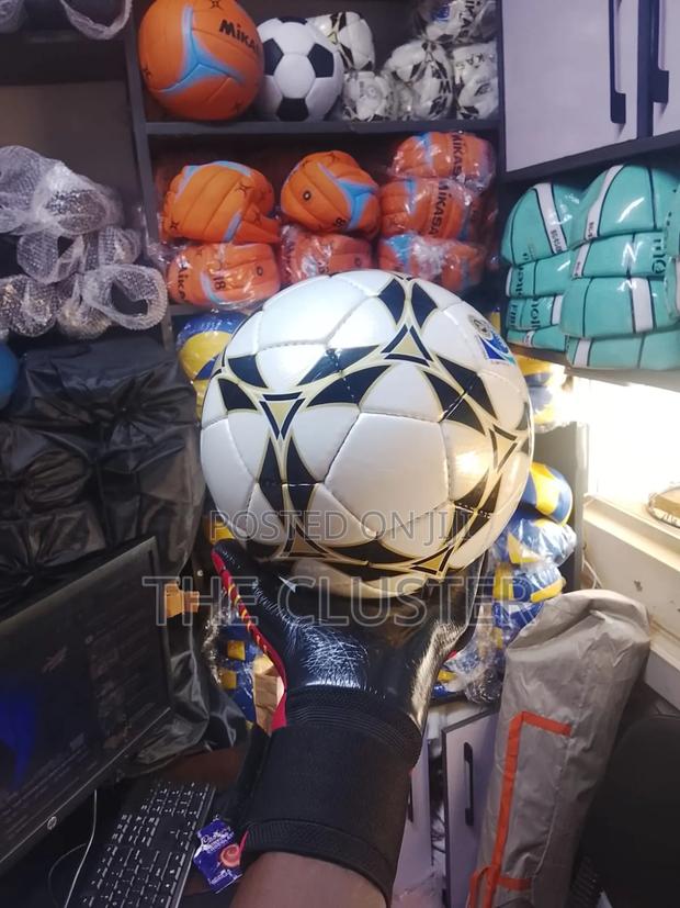 Pkc55-Br Mikasa Football
