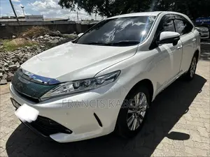 Toyota Harrier 2018 White