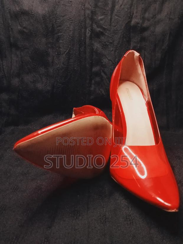 Classic Red Pumps - thumbnail 3