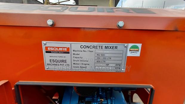 Esquire 500l Diesel Concrete Mixing Machine. - thumbnail 3
