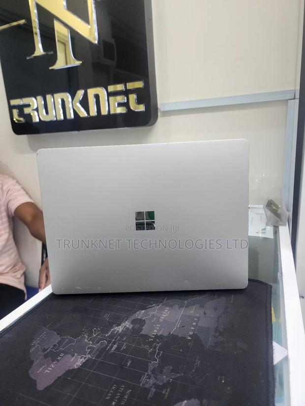 Laptop Microsoft Surface Go 16GB Intel Core i5 SSD 256GB - main view