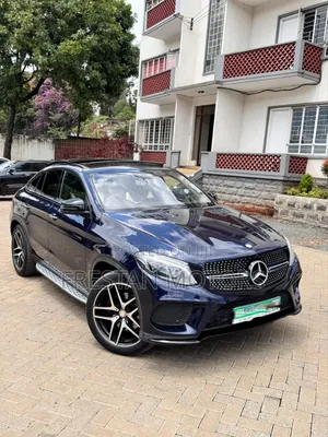 Mercedes-Benz GLE-Class 2015 Blue