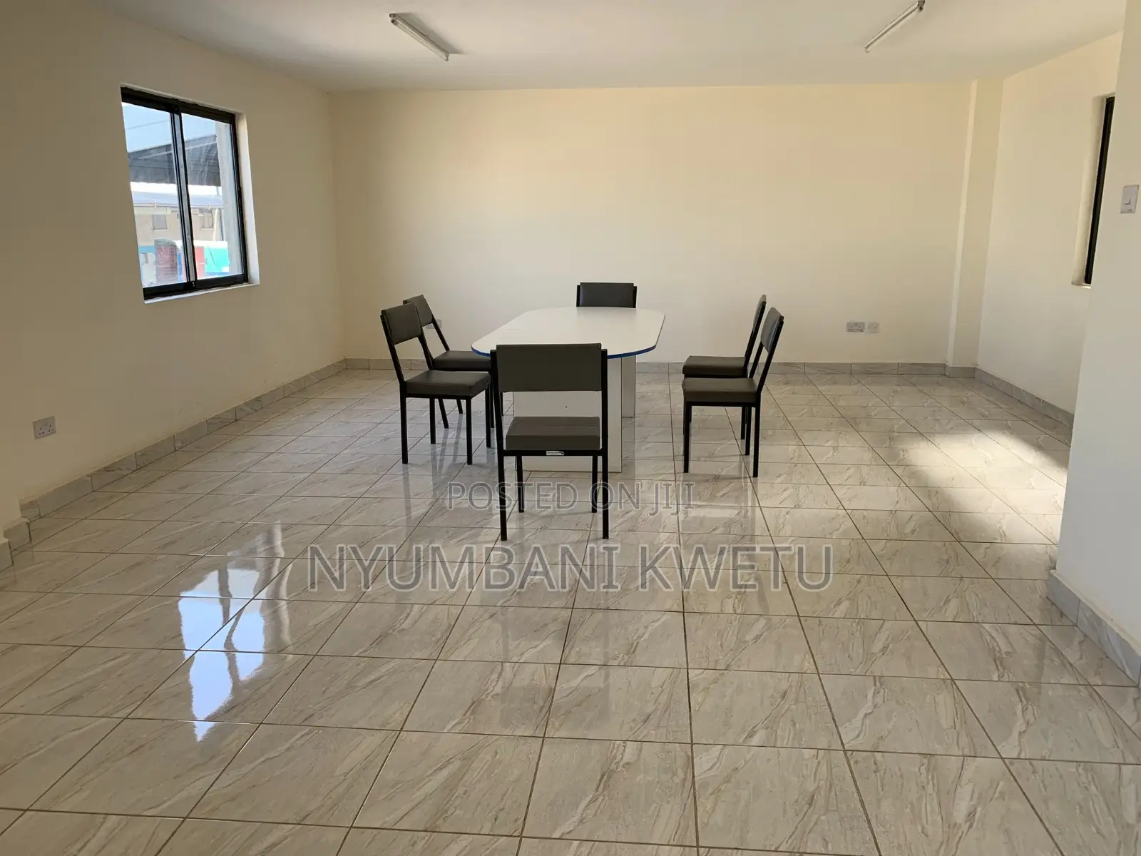 Warehouse for Sale Along Eastern Bypass