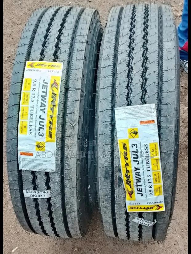 9.5 R17.5 Jktyres. Jetway - main view