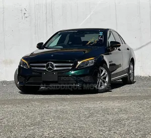Mercedes-Benz C200 2019 Green