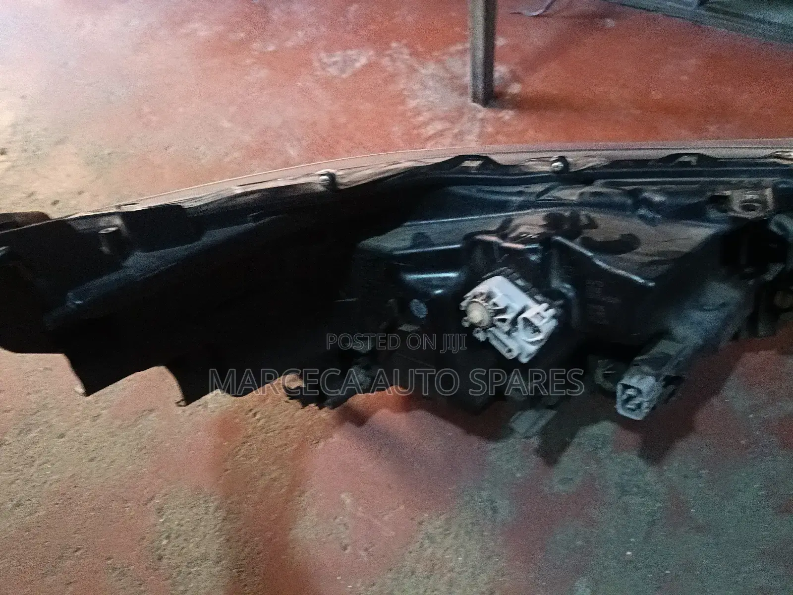 Headlight Hilux Revo 2020 Model