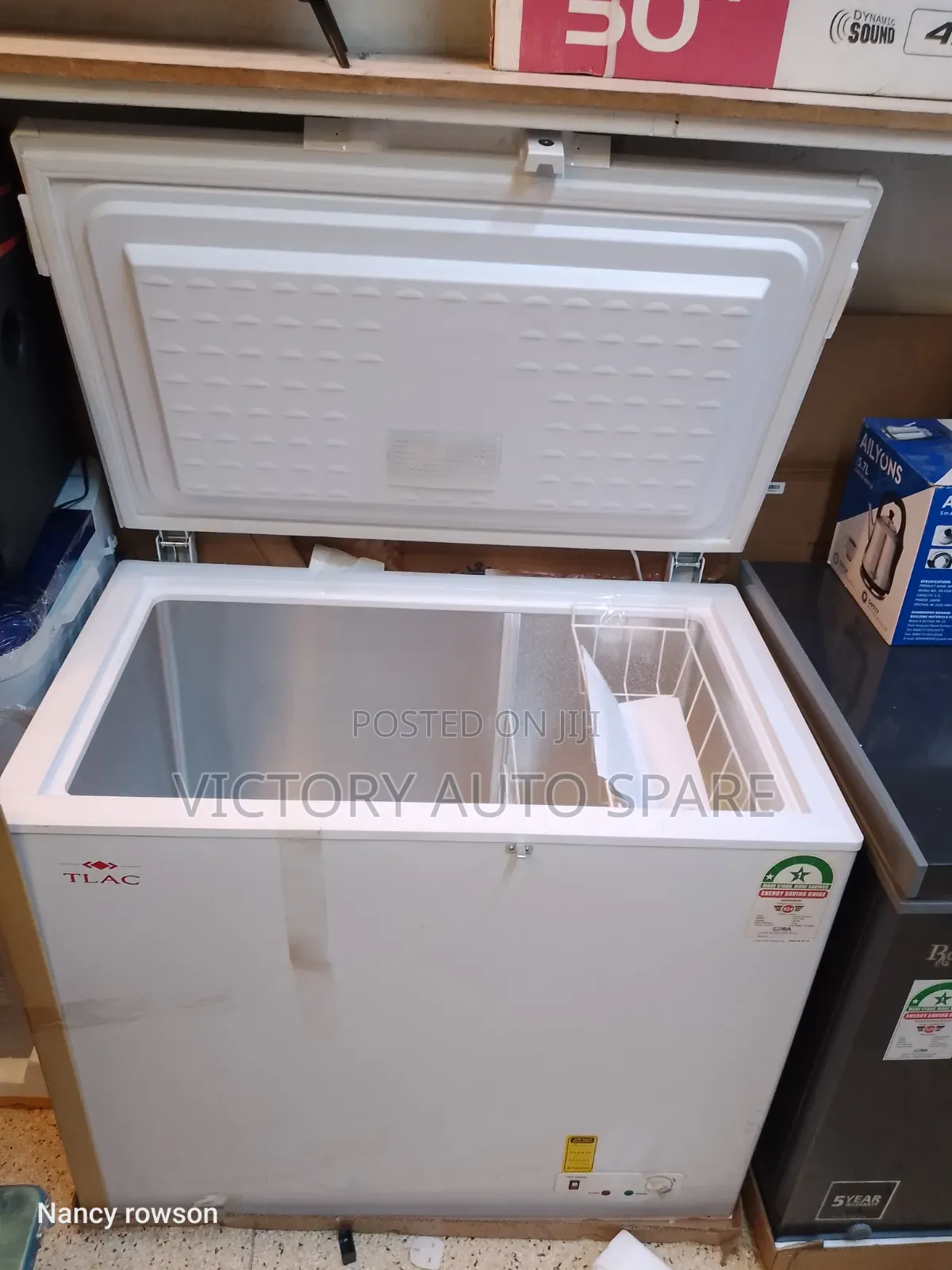 White Tlac Deep Freezer