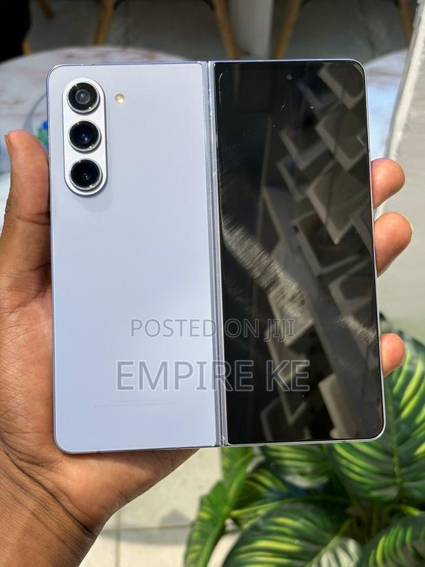 Samsung Z 16 GB - main view