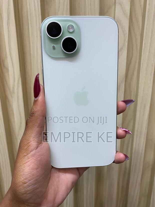 Apple iPhone 15 128 GB Silver - thumbnail 2