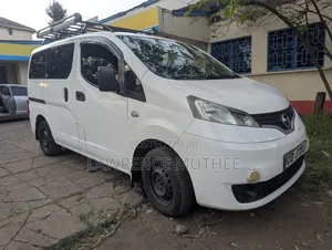 Nissan NV200 2014 Pearl