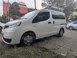 Nissan NV200 2014 Pearl