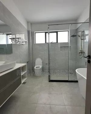 4bdrm Apartment in Oledume Road, Valley Arcade for rent