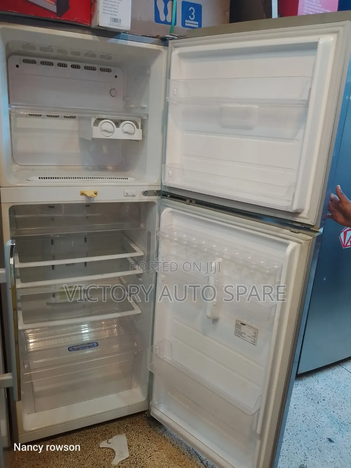 Functional Fridge (Samsung)