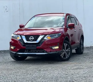 Nissan X-Trail 2.0 Petrol AWD 2018 Red