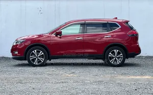 Nissan X-Trail 2.0 Petrol AWD 2018 Red