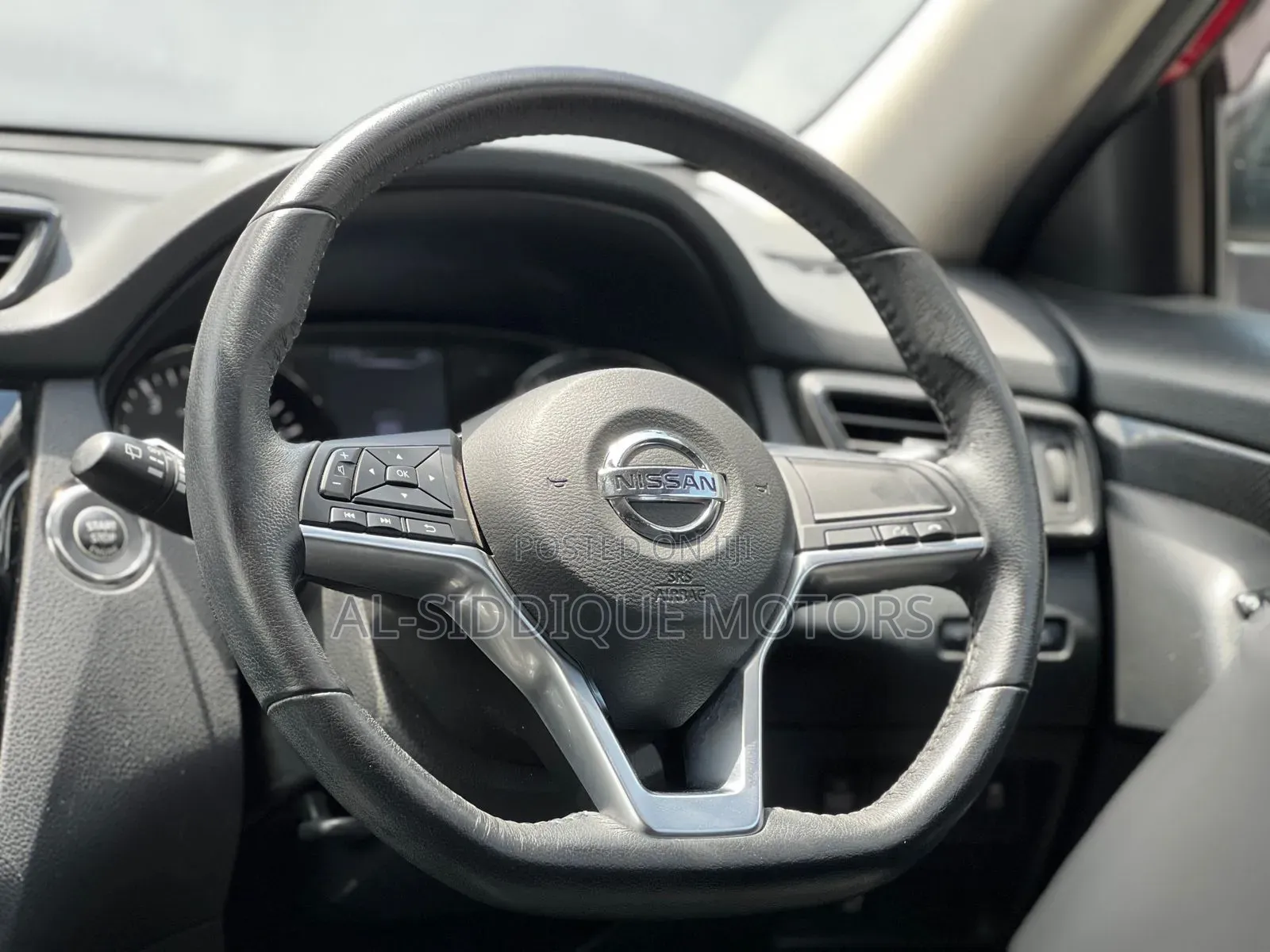 Nissan X-Trail 2.0 Petrol AWD 2018 Red