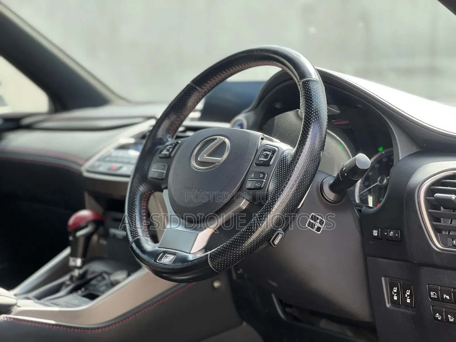 Lexus NX 300h FWD 2017 Black
