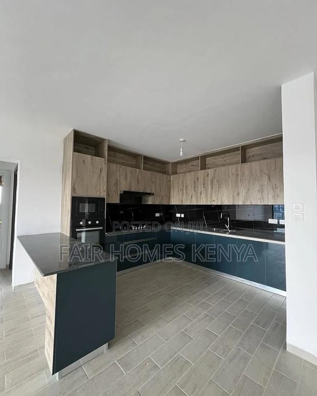 2bdrm Apartment in Valley Arcade for rent