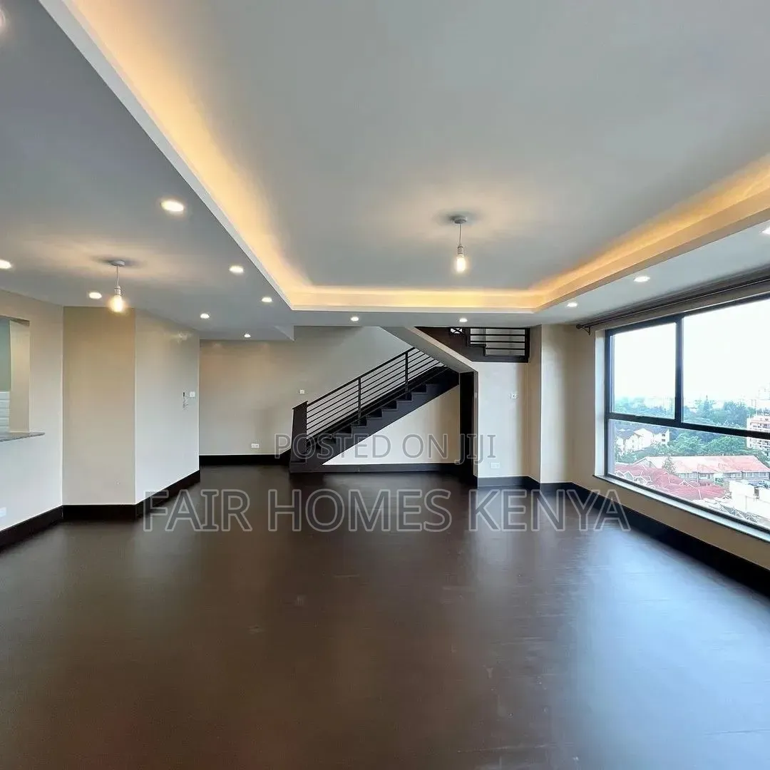 4bdrm Duplex in Valley Arcade for rent