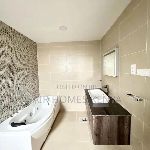 4bdrm Duplex in Valley Arcade for rent - thumbnail 11