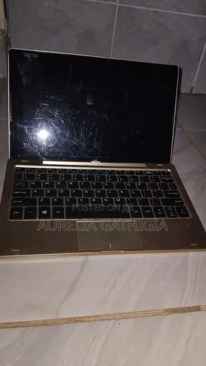 Laptop Tecno WinPad 2 4GB Intel Core i5 eMMC 512GB