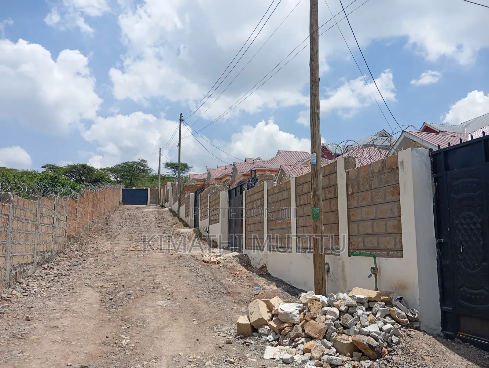 4bdrm Maisonette in Rimpa for sale