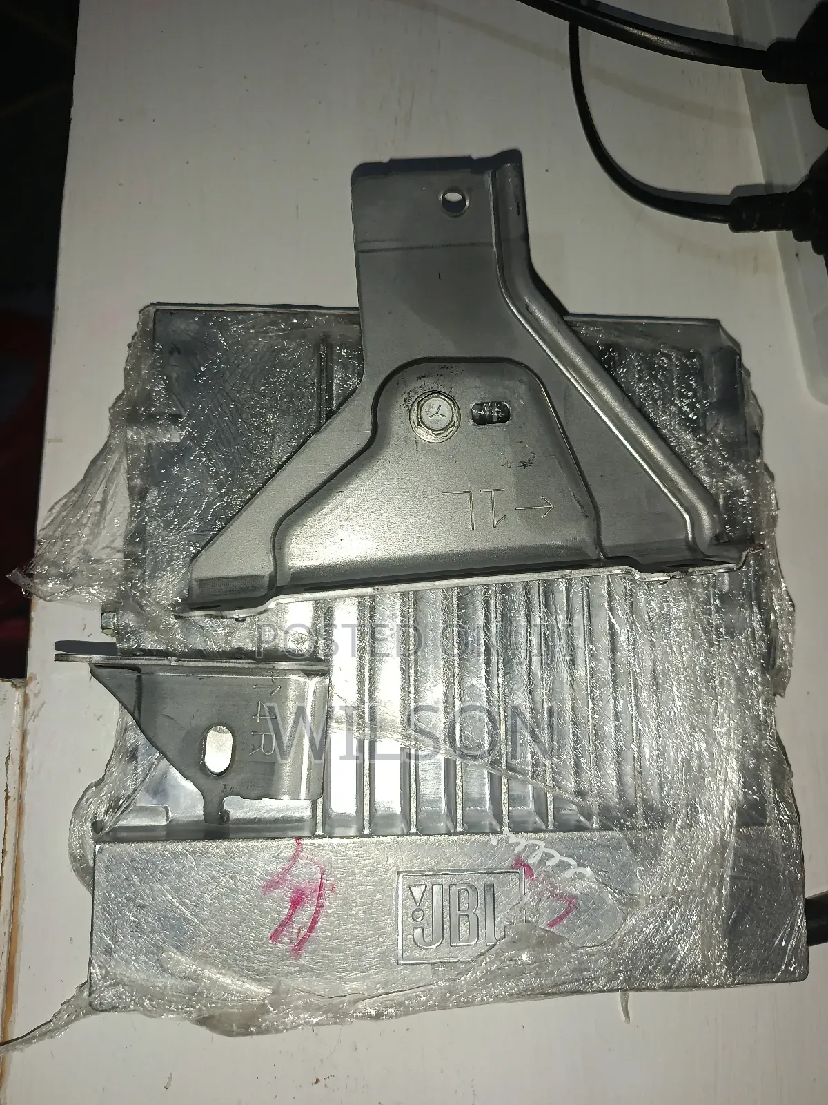 Land Cruiser V8 Lc 300 JBL Radio Amplifier