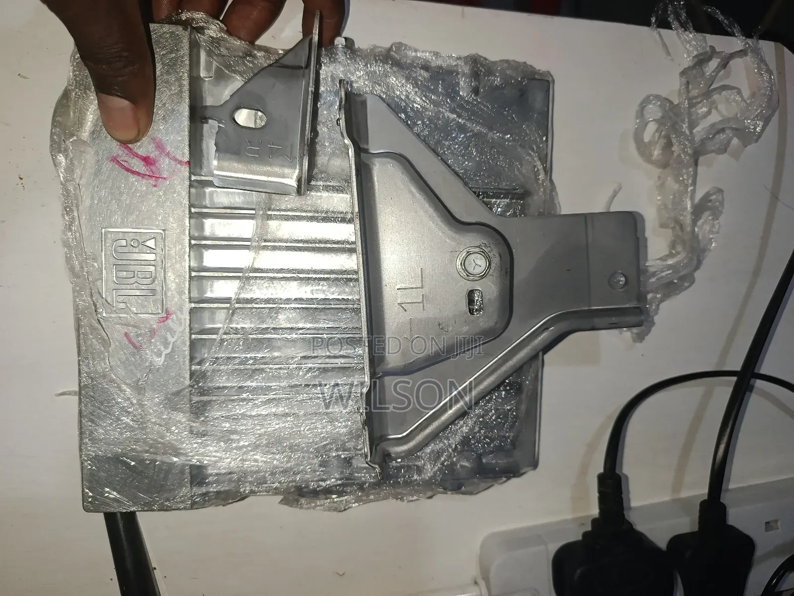 Land Cruiser V8 Lc 300 JBL Radio Amplifier