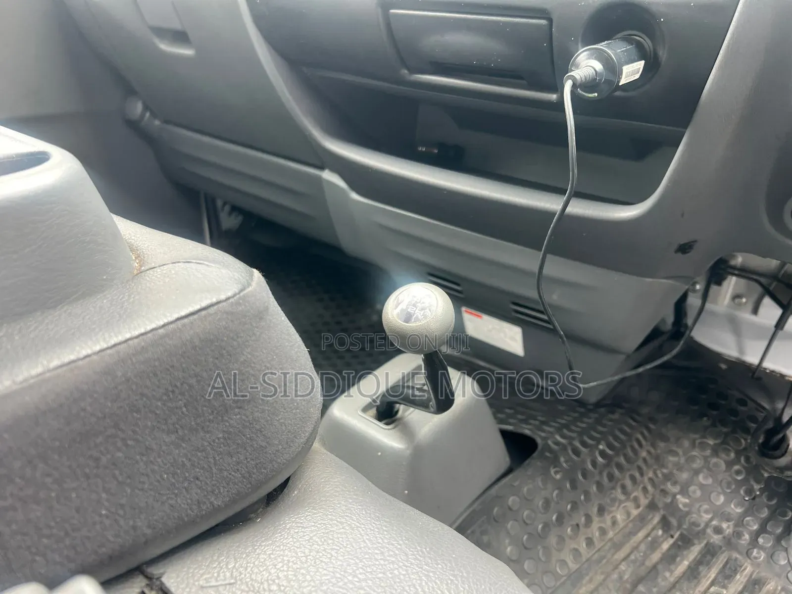 Mazda B 2019 White