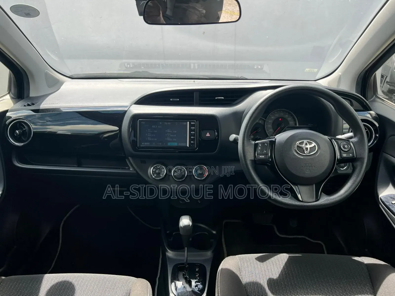Toyota Vitz 1.5 FWD 5dr 2019 Red