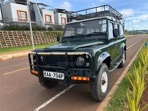 Land Rover Defender 1990 Green