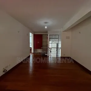 5bdrm Townhouse / Terrace in Convent Drive, Muthangari for rent