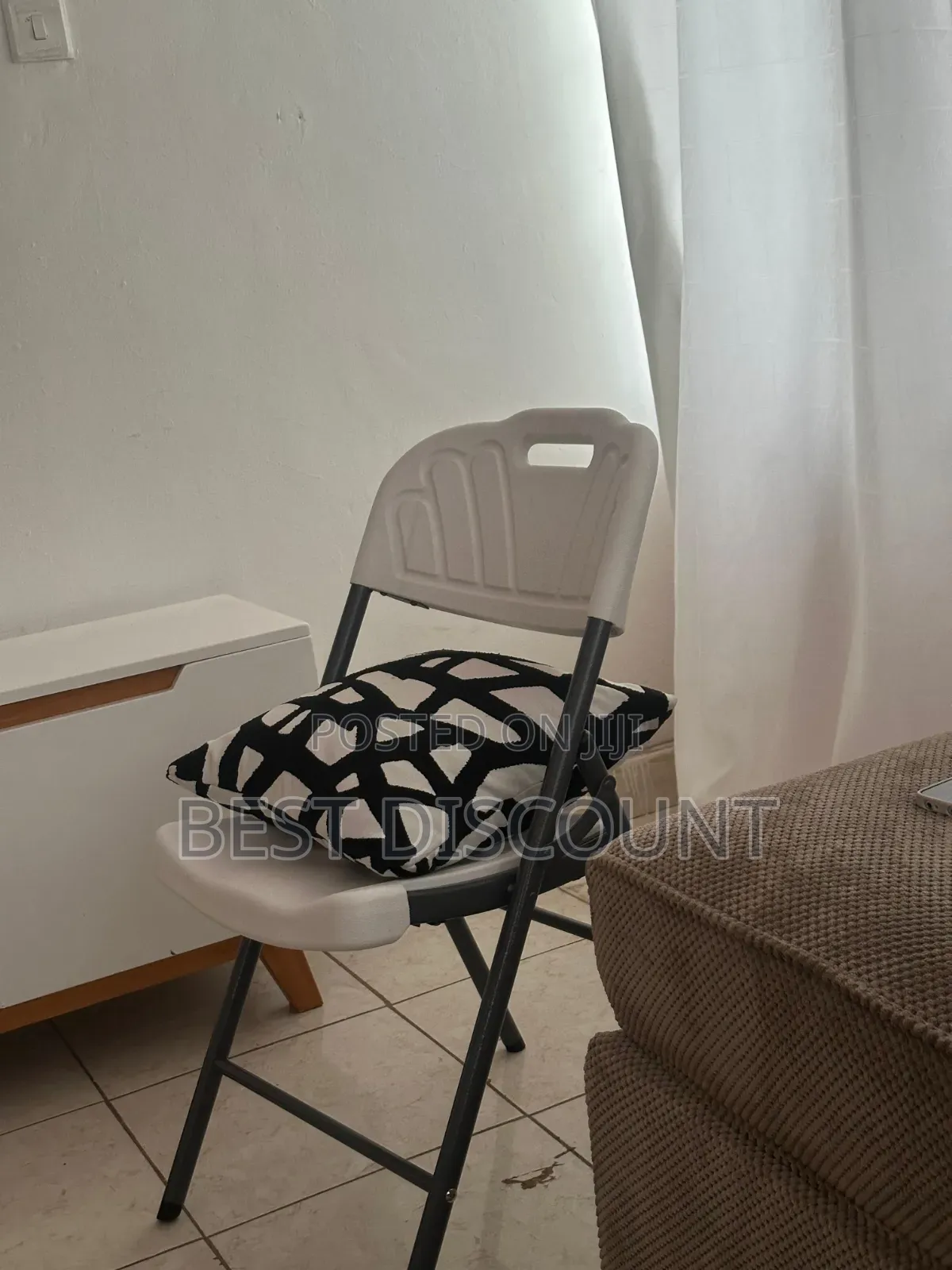 Foldable Chairs
