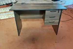 Office Desk 0.9m